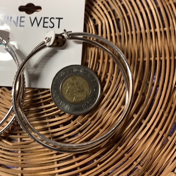 Nine West Silver Tone Rihanna Ariana Grande Inspired Big Hoop Earrings Wife Gift - Picture 8 of 8